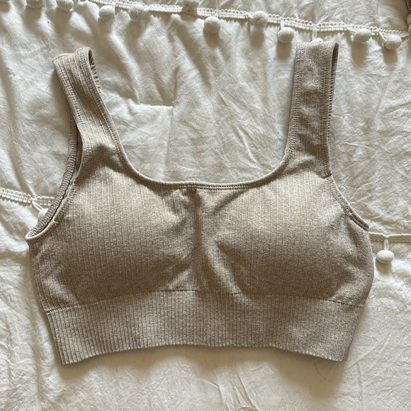 Amazon Workout Set - Picture 2 of 4